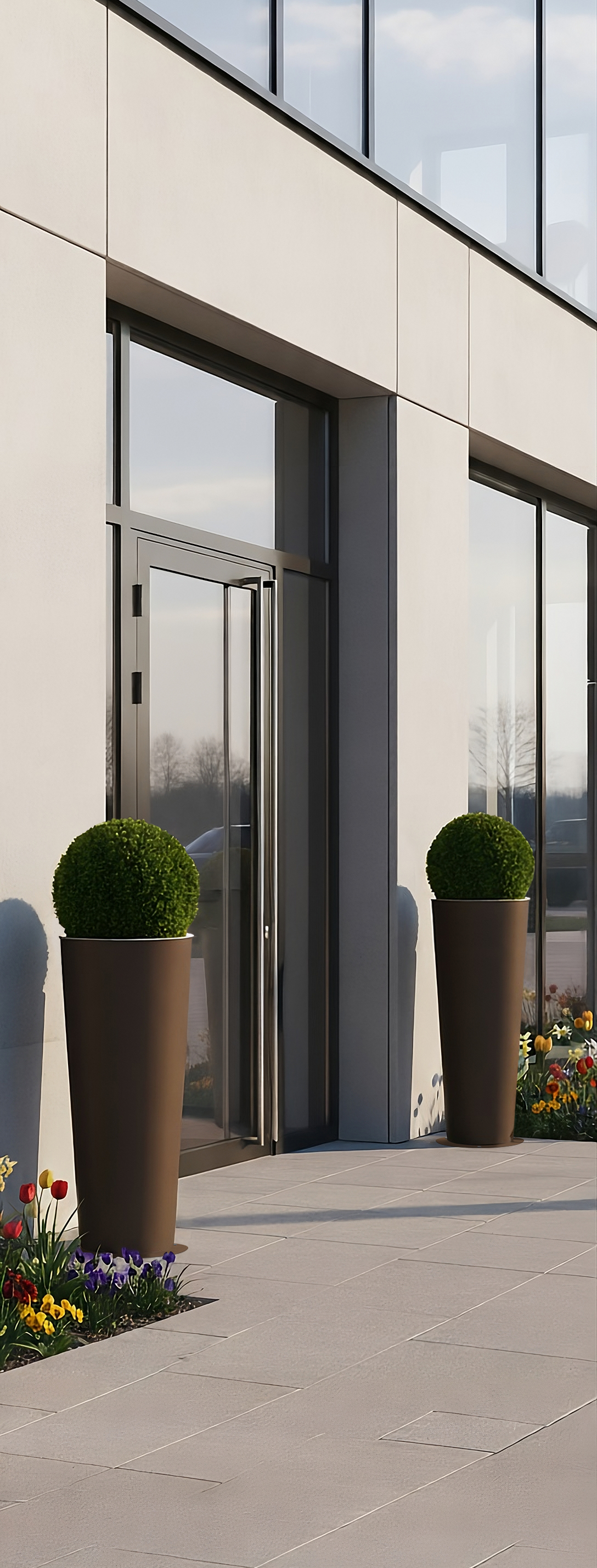 FLORENCE Planter tall environment